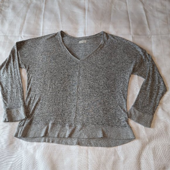 Lucky Brand V Neck Heather Gray Viscose‎ Pullover Sweater Long Sleeve - Picture 1 of 4